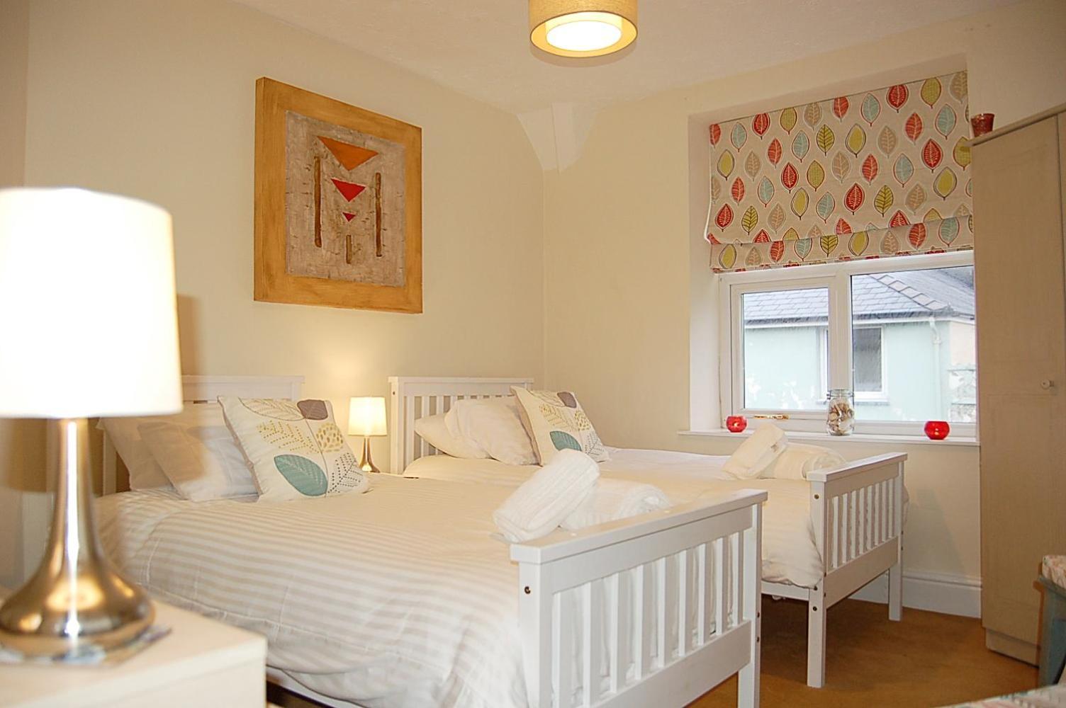 Saint Cadfans Lodge タウィン 部屋 写真